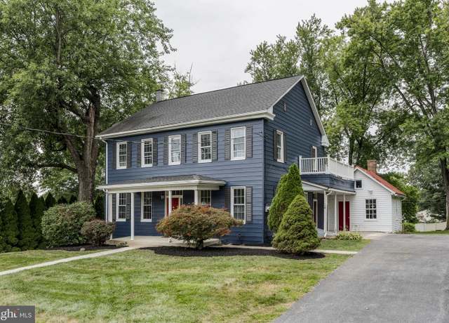 Property at 24 Kim Acres Dr, Mechanicsburg, PA 17055, 5 beds, 2 baths