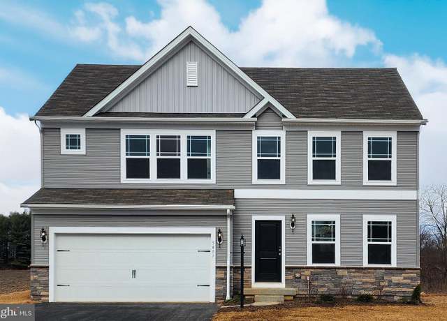 Property at 5407 Harrier Way, Waynesboro, PA 17268, 4 beds, 2.5 baths