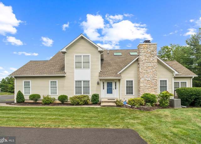 Property at 201 Birkdale Dr, Blue Bell, PA 19422, 3 beds, 3.5 baths