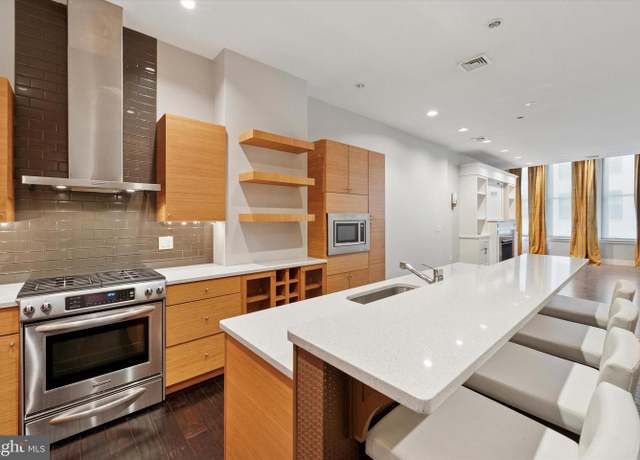 Property at 20 S Letitia St Unit 3B, Philadelphia, PA 19106, 2 beds, 2.5 baths