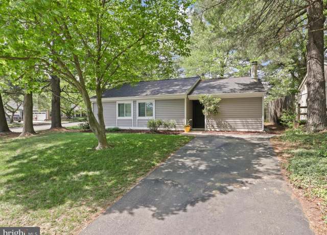 Property at 11416 Turnmill Ln, Reston, VA 20191, 3 beds, 1.5 baths