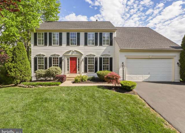 Property at 42026 Cherish Ct, Aldie, VA 20105, 6 beds, 3.5 baths