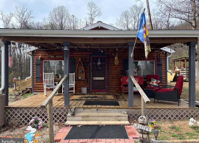 Property at 383 Rams Ln, Martinsburg, WV 25403, 2 beds, 1 bath
