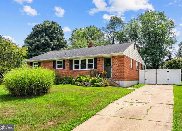 Property at 402 Stafford Ave, Newark, DE 19711, 3 beds, 1.5 baths