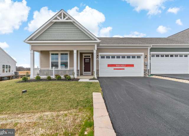 Property at 19603 Lavender Ln, Hagerstown, MD 21742, 2 beds, 2 baths