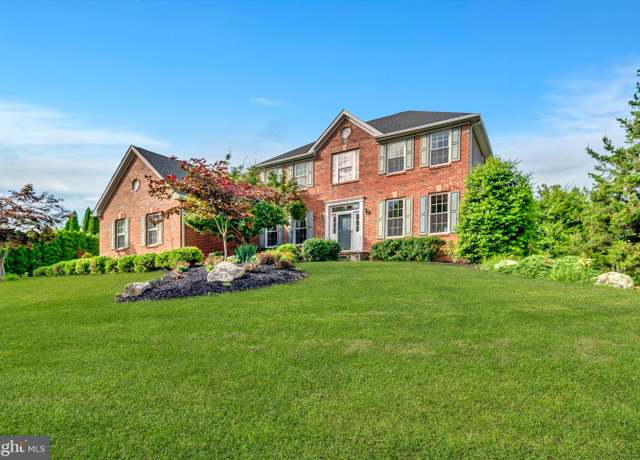 Property at 7 Anderson Ln, Robbinsville, NJ 08691, 5 beds, 3 baths