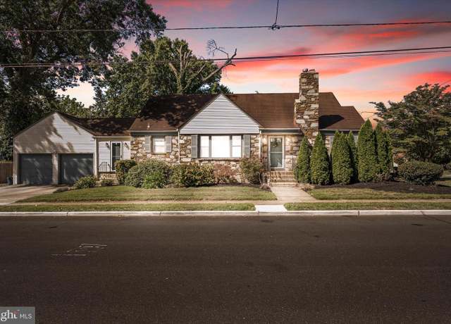 Property at 310 Pingree Ave, Ewing, NJ 08638, 4 beds, 2 baths
