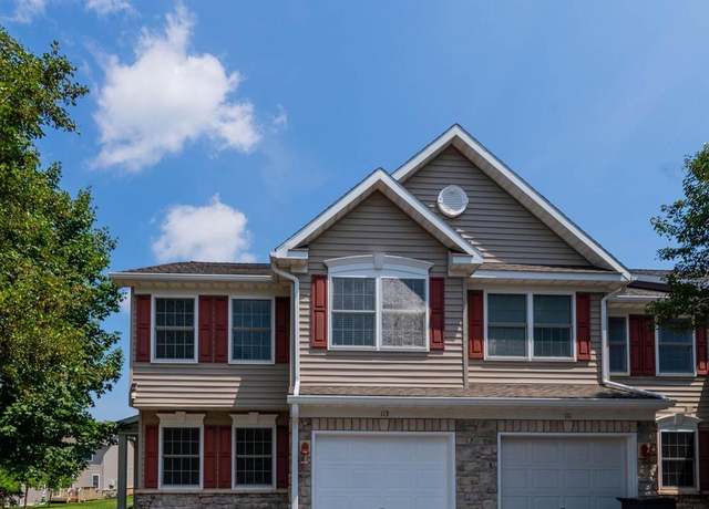 Property at 113 Quincy Ave, State College, PA 16801, 4 beds, 2.5 baths