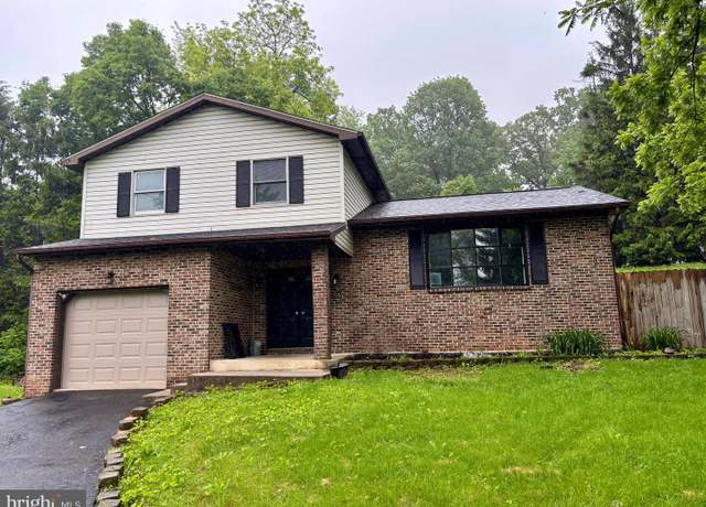 Property at 304 Rosedale Ave, Highspire, PA 17034, 3 beds, 1.5 baths