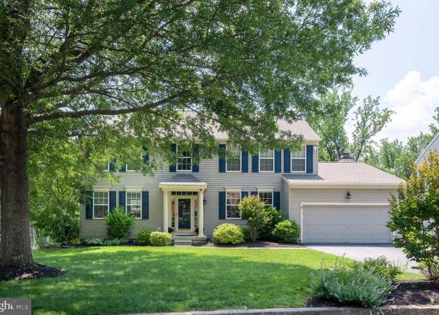 Property at 743 Iris Ln, Media, PA 19063, 4 beds, 3.5 baths