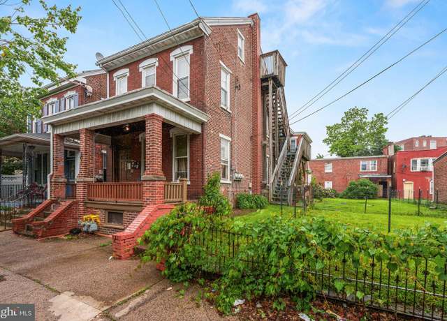 Property at 236 N Charlotte St, Pottstown, PA 19464, 6 beds, 3 baths