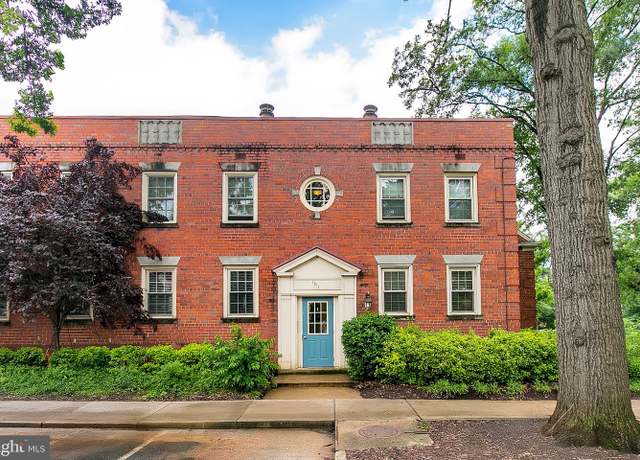 Property at 1311 Abingdon Dr E #2, Alexandria, VA 22314, 1 bed, 1 bath