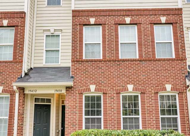 Property at 19430 Newton Pass Sq, Leesburg, VA 20176, 2 beds, 2 baths