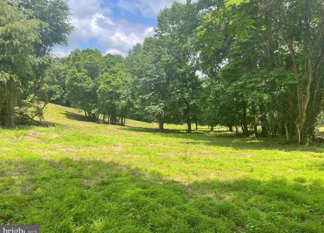 Property at 1075 Yorklyn Rd, Hockessin, DE 19707