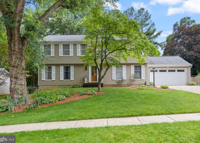 Property at 407 Golf Course Dr, Arnold, MD 21012, 5 beds, 2.5 baths