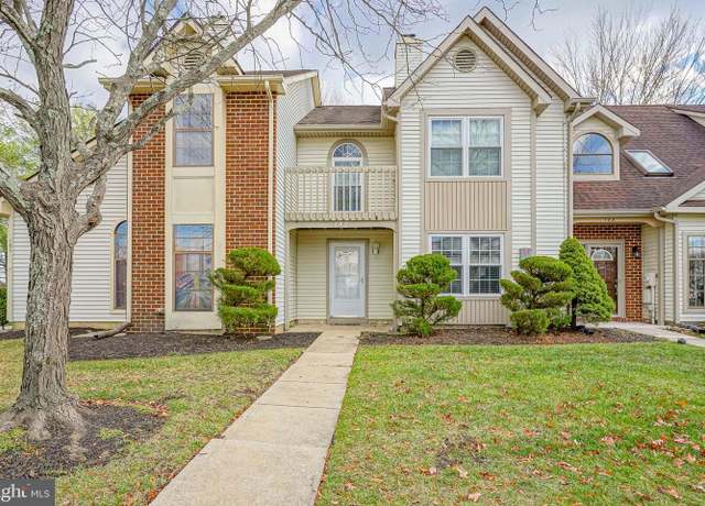 Property at 185 Crown Prince Dr, Marlton, NJ 08053, 2 beds, 2.5 baths