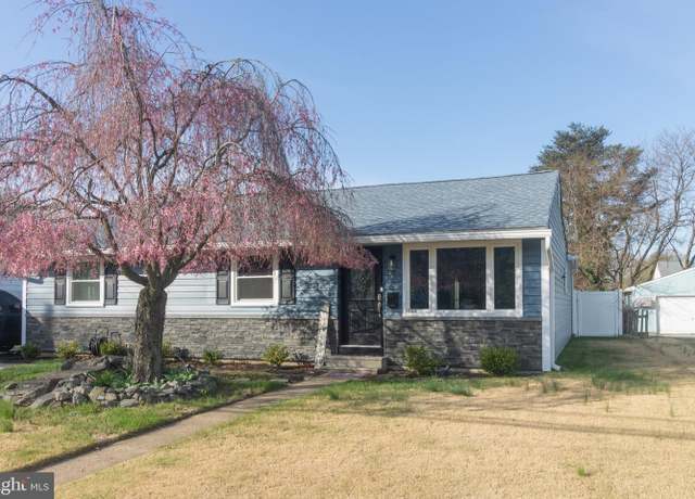 Property at 444 N Forklanding Rd, Maple Shade, NJ 08052, 3 beds, 2 baths