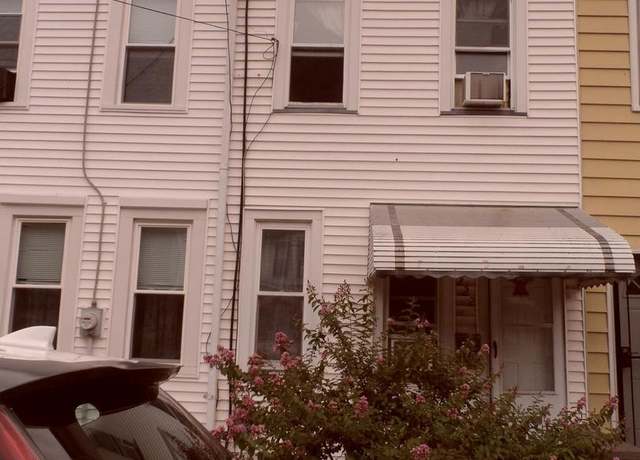 Property at 222 Ashmore Ave, Trenton, NJ 08611, 3 beds, 1 bath