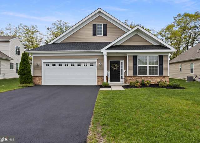Property at 166 Woodside Ln, Whiting, NJ 08759, 2 beds, 2 baths