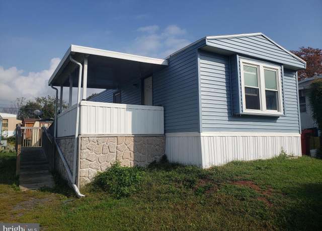 Property at 59 Keystone Rd, Reading, PA 19606, 2 beds, 1 bath