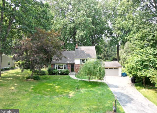 Property at 1322 Mary Jane Ln, West Chester, PA 19380, 4 beds, 2.5 baths