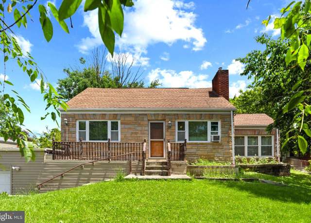 Property at 201 Village Rd, Harrisburg, PA 17112, 3 beds, 2 baths