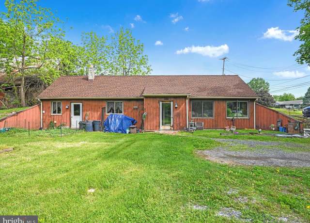 Property at 925 Mount Zion Rd, Lebanon, PA 17046, 4 beds, 1 bath