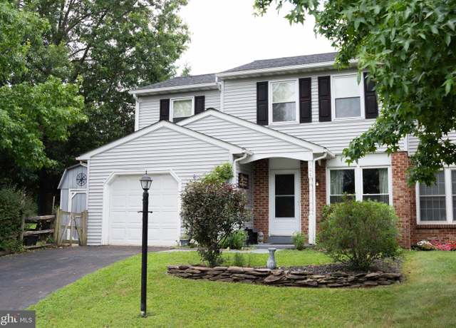 Property at 100 Sunset Way, Harleysville, PA 19438, 3 beds, 1.5 baths