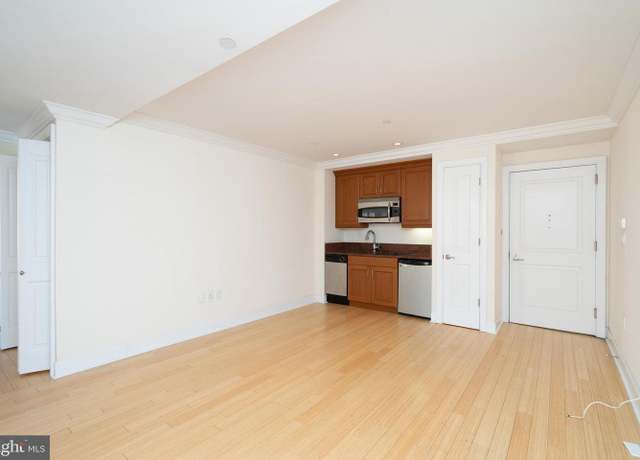 Property at 1701-15 Locust St #1417, Philadelphia, PA 19103, 1 bath