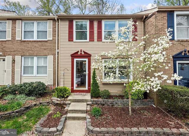 Property at 8354 Fern Leaf Ct, Springfield, VA 22153, 3 beds, 3 baths