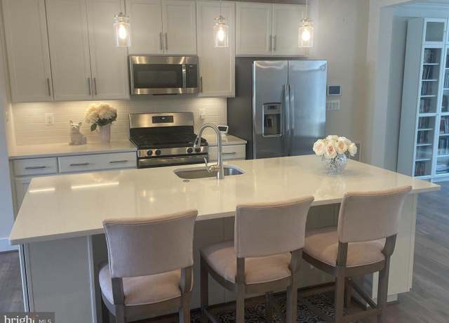 Property at 4737 Earl Flanagan Way, Alexandria, VA 22309, 3 beds, 3.5 baths