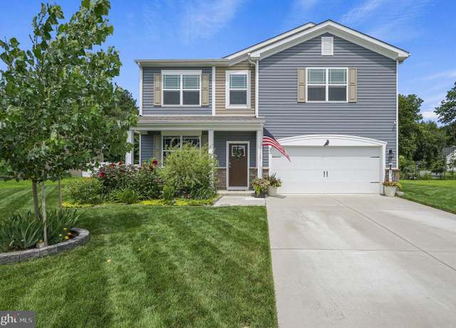 Property at 32 Pinyon Ct, Dover, DE 19904, 4 beds, 2.5 baths