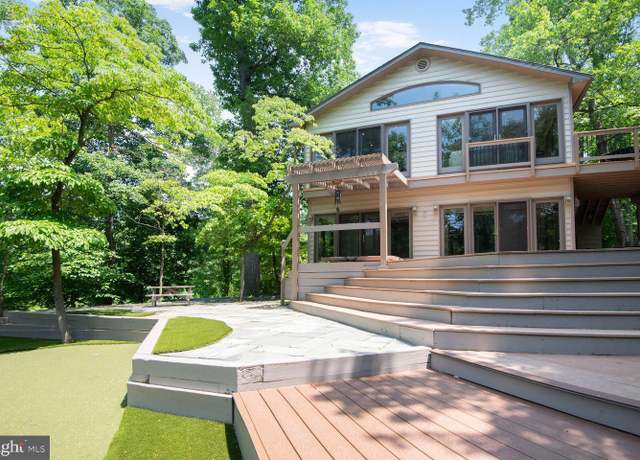 Property at 1534 Circle Dr, Annapolis, MD 21409, 5 beds, 3 baths