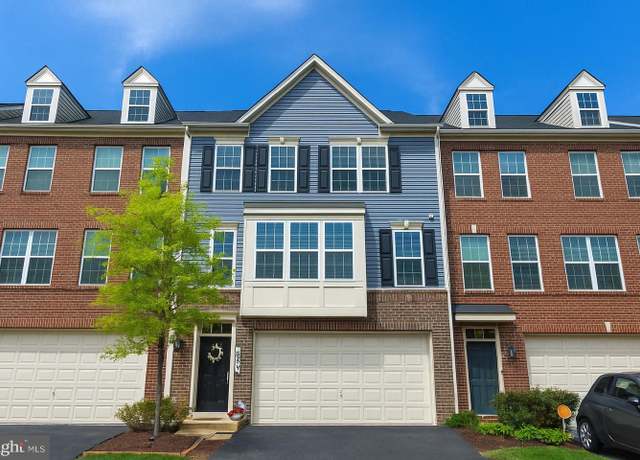 Property at 10144 Dorsey Ln, Lanham, MD 20706, 4 beds, 3.5 baths