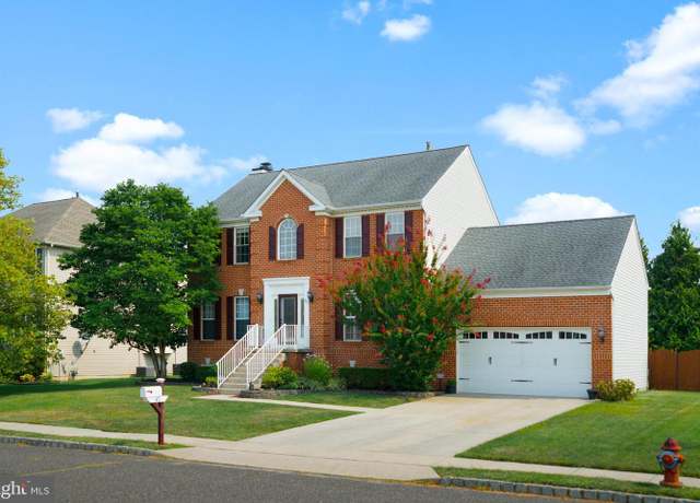Property at 45 Waterford Dr, Bordentown, NJ 08505, 4 beds, 3 baths