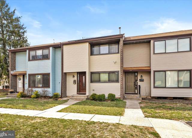 Property at 543 Nettleton Dr, East Windsor, NJ 08520, 3 beds, 1.5 baths