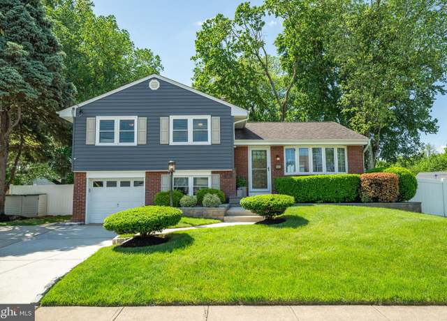 Property at 33 Dailey Dr, Hamilton, NJ 08620, 3 beds, 1.5 baths