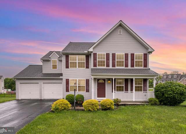 Property at 1844 Creek View Dr, Palmyra, PA 17078, 4 beds, 3.5 baths