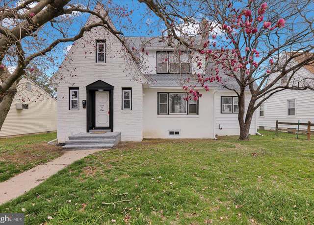 Property at 745 E Lehman St, Lebanon, PA 17046, 5 beds, 2.5 baths