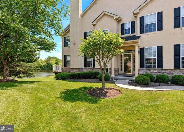 Property at 420 Blue Heron Cir, Blue Bell, PA 19422, 3 beds, 4.5 baths