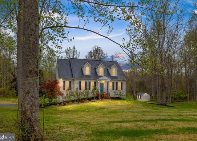 Property at 11201 Cinnamon Teal Dr, Spotsylvania, VA 22553, 4 beds, 4 baths