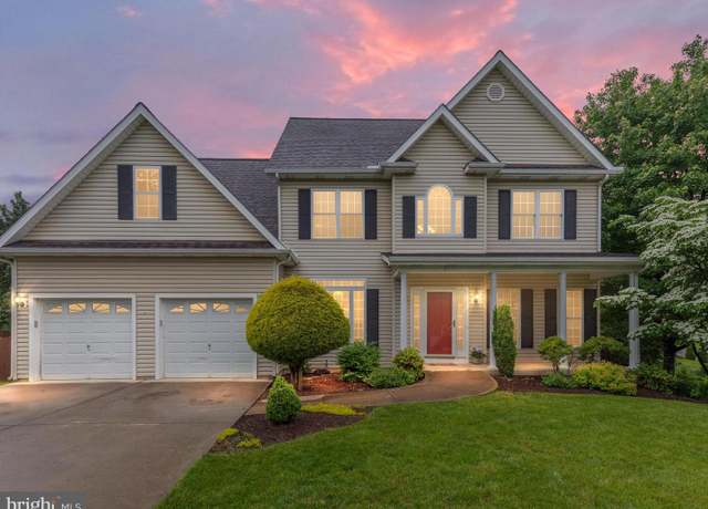 Property at 2411 Windwood Dr, Winchester, VA 22601, 4 beds, 3.5 baths
