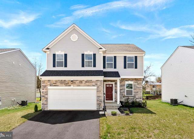 Property at 394 Freeman St, Ranson, WV 25438, 4 beds, 3.5 baths