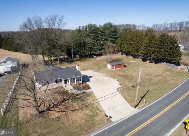 Property at 5136 Woodbine Rd, Woodbine, MD 21797, 3 beds, 2 baths