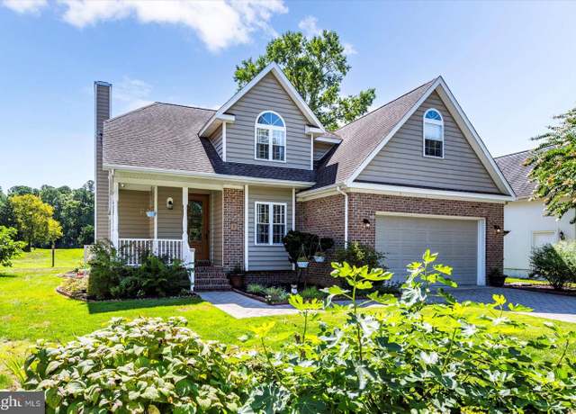 Property at 10909 Player Ln, Berlin, MD 21811, 4 beds, 2.5 baths