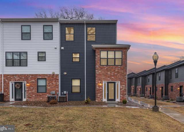 Property at 159 High Pointe Dr, Hummelstown, PA 17036, 2 beds, 2.5 baths