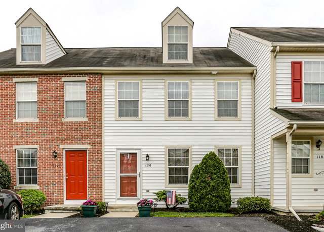 Property at 120 Buckley Dr, Harrisburg, PA 17112, 3 beds, 2.5 baths
