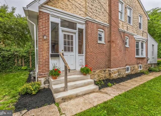 Property at 10 W Jefferson St, Media, PA 19063, 3 beds, 1 bath