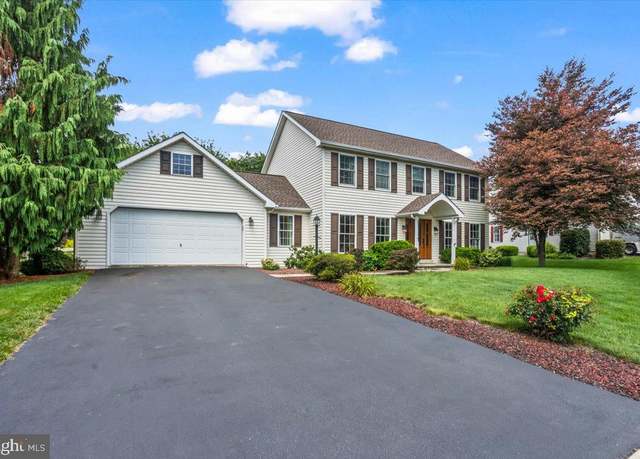 Property at 165 Orchard Hill Dr, Palmyra, PA 17078, 4 beds, 3.5 baths