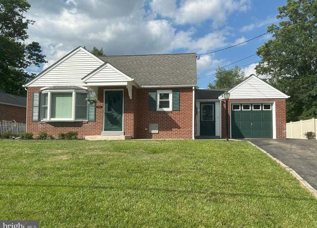 Property at 2725 Beech St, Hatfield, PA 19440, 3 beds, 2 baths